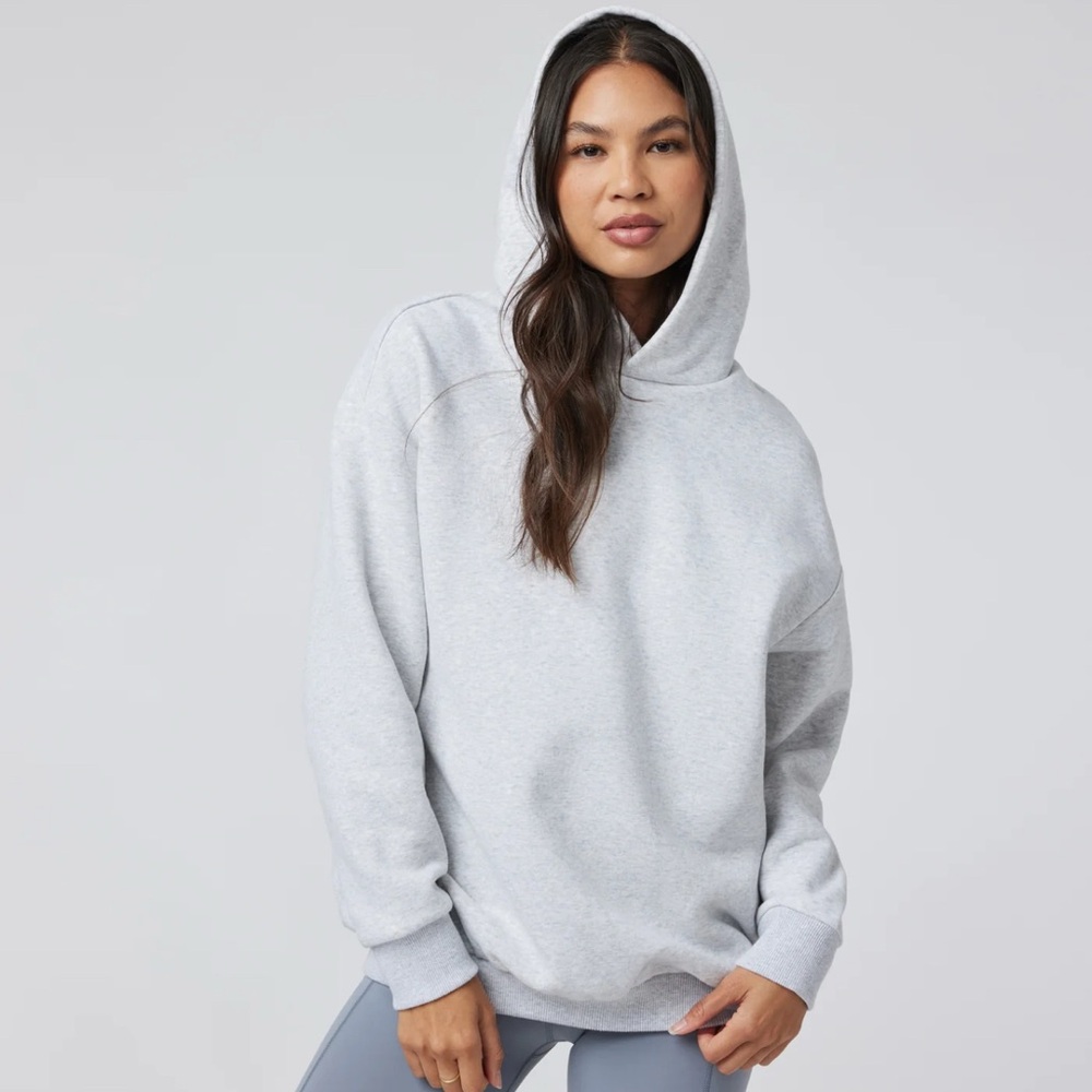 Vuori Gray Oversized Hoodie Sweatshirt
